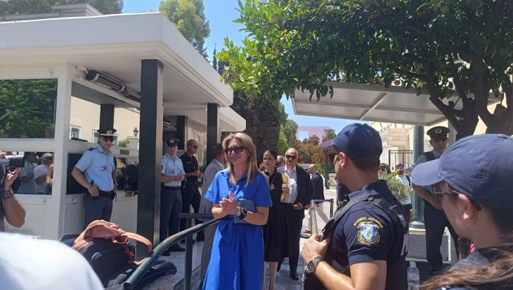 Роднините на жртвите во железничката несреќа кај Темпи преку 1,3 милиони потписи бараат укинување на пратеничкиот и министерски имунитет