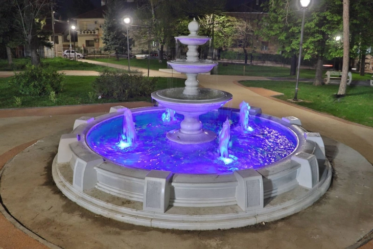 Кумановската полиција викендов собрала 100-тина малолетници од две локации после полноќ