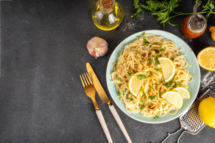 Тестенини со лимон