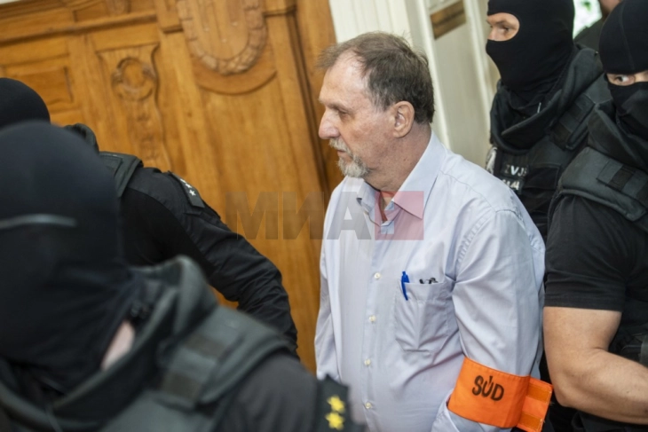 Во Словачка почна судењето на мажот кој лани го рани премиерот Роберт Фицо