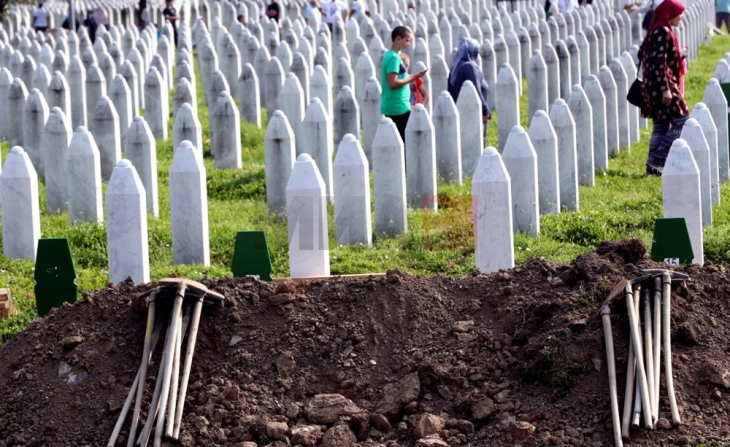 Mbi 6.600 pjesmarrës u nisën drejt Potoçarit në Marshin e paqes me rastin e gjenocidit në Srebrenicë