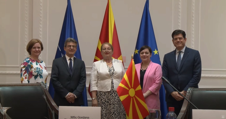 Потпишан договор за грант од 5,5 милиони евра за енергетска реконструкција на студентски домови