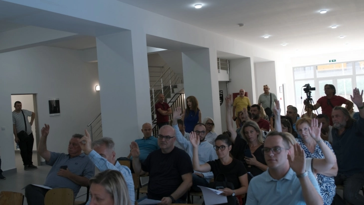 Советниците на Општина Карпош се противат на одлуката за одземање на спортската сала „Партизан“