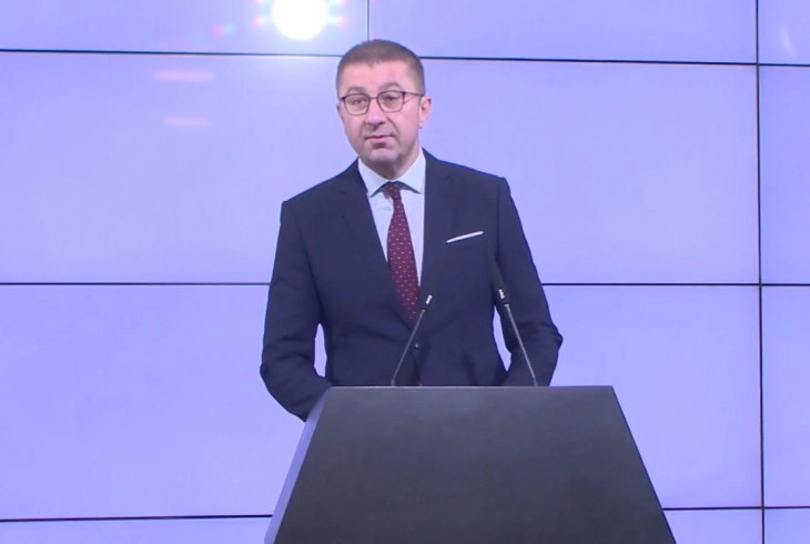 Mickoski: Historia e Maqedonisë është e bazuar në padrejtësi - duhet të përballemi, t'i identifikojmë dhe fitojmë