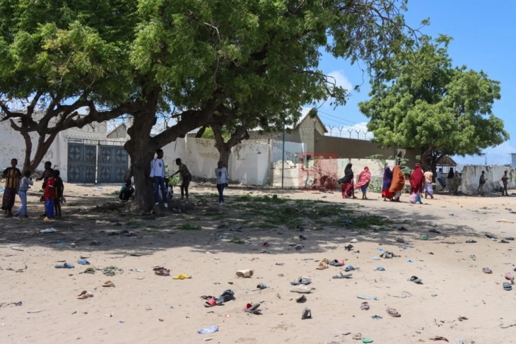 Ал Шабаб презеде одговорност за експлозија во воена школа во Сомалија