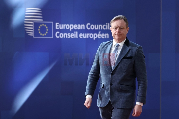 Де Вевер: Кина има корист од војната во Украина, на ЕУ би ѝ било подобро да склучи трговски договор со САД