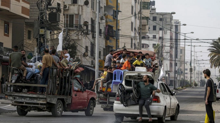 Лазарини предупреди на „Втора Накба“ со израелскиот план за масовно раселување на Палестиниците низ Појасот Газа