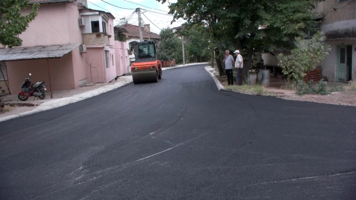 Заврши реконструкцијата на штипската улица „Пиринска“