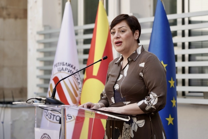 Dimitrieska-Koçoska për rezultatet e Drejtorisë së doganave: Kur institucionet drejtohen nga njerëz me integritet dhe përgjegjësi, suksesi është i pashmangshëm