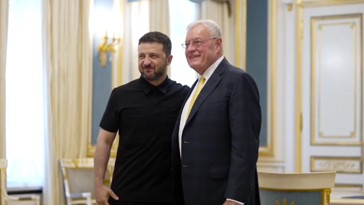 Зеленски се сретна со Келог