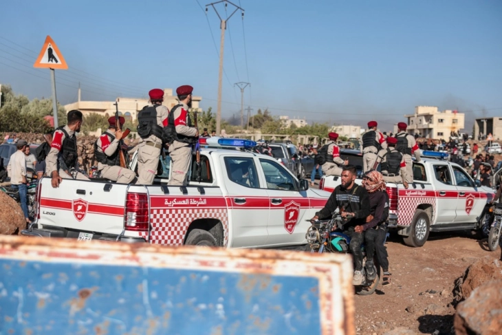 Сириските владини сили влегуваат во центарот на Свеида, два дена по смртоносните судири меѓу Друзите и бедиуните