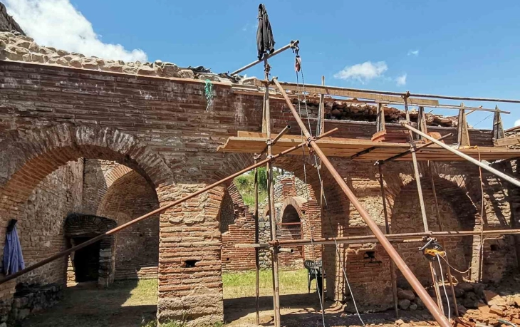 Струмичкиот Завод и музеј го потпиша договорот за партнерство за конзерваторски проект за покривот на Римската терма во Банско