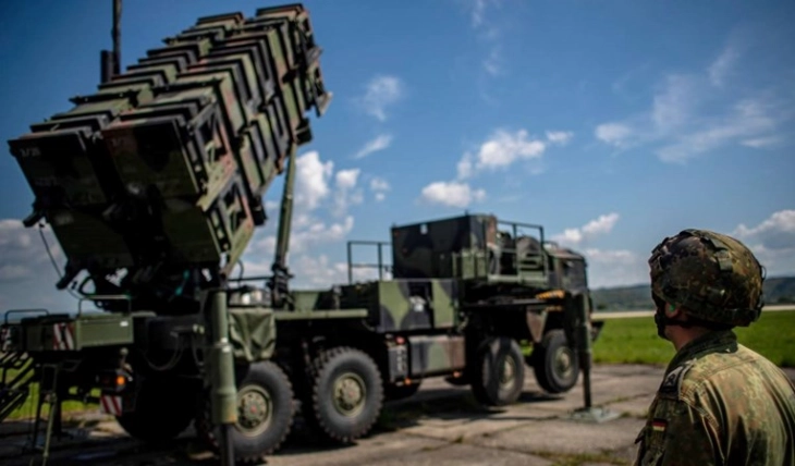 Холандија, Данска и Шведска ќе учествуваат во купување оружје за Украина