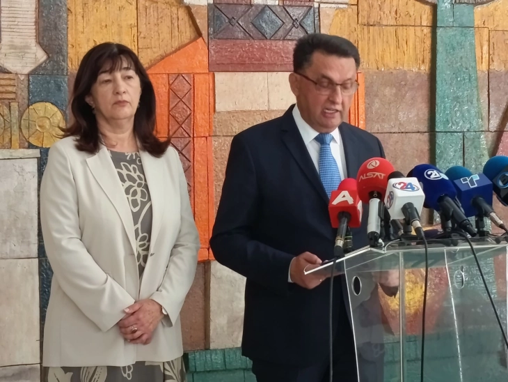 Славески: Очекувам разумно однесување од банките, можат веднаш да ги пренесат олеснувањата кон клиентите