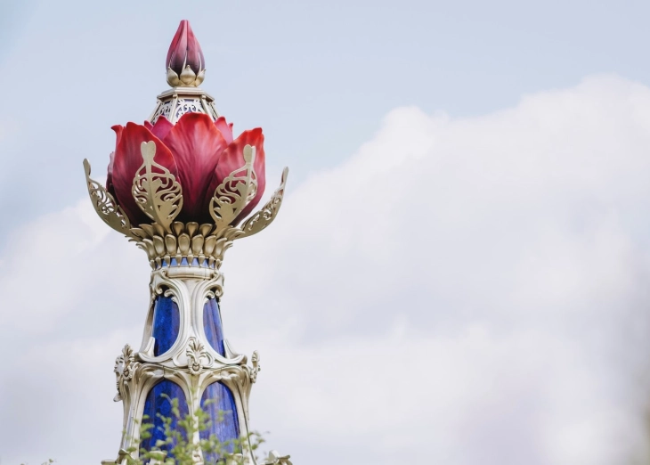 Главната бина на „Тумороуленд“ сериозно оштетена два дена пред фестивалот