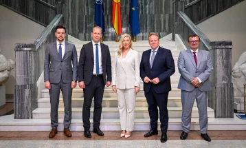 Takimi i sekretares së përgjithshme, Dimovska me deputetët gjermanë Kuban dhe Prajsendanc