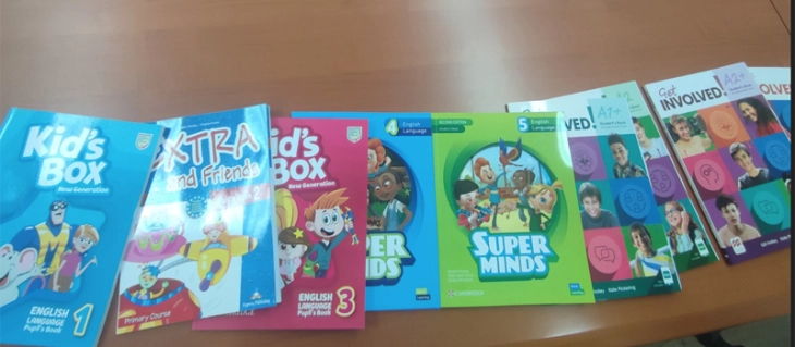 Од 1 септември учениците ќе имаат учебници по странски јазици