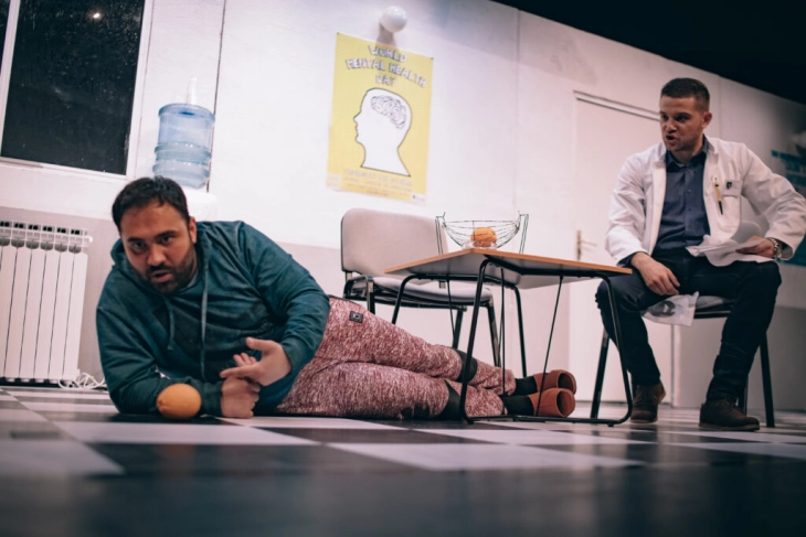 Велешкиот театар „Јордан Хаџи Константинов-Џинот“ гостува во Демир Хисар