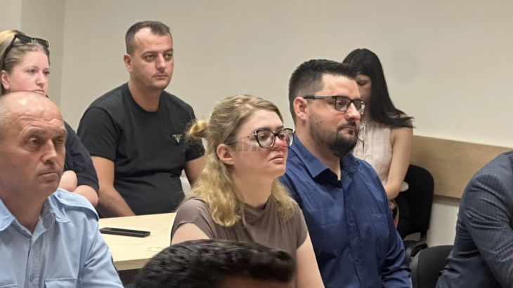 Пет години и шест месеци затвор за првообвинетата Марлиене која посредувала Бразилки за проституција во Скопје