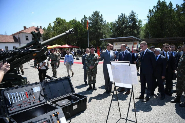 Нова артилериска опрема и воружување според НАТО стандардите за Армијата