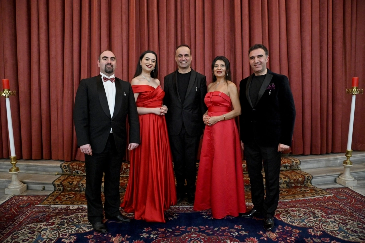 На „Охридско лето“ целовечерен концерт со турскиот ансамбл „Реј“