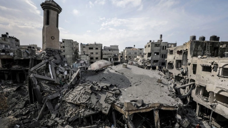 Израелските напади низ Газа убија најмалку 104 Палестинци