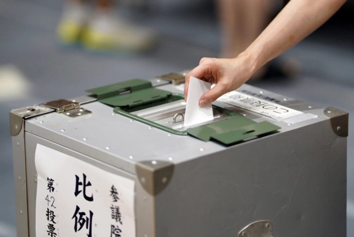 Јапонците гласаат за Горниот дом на Парламентот