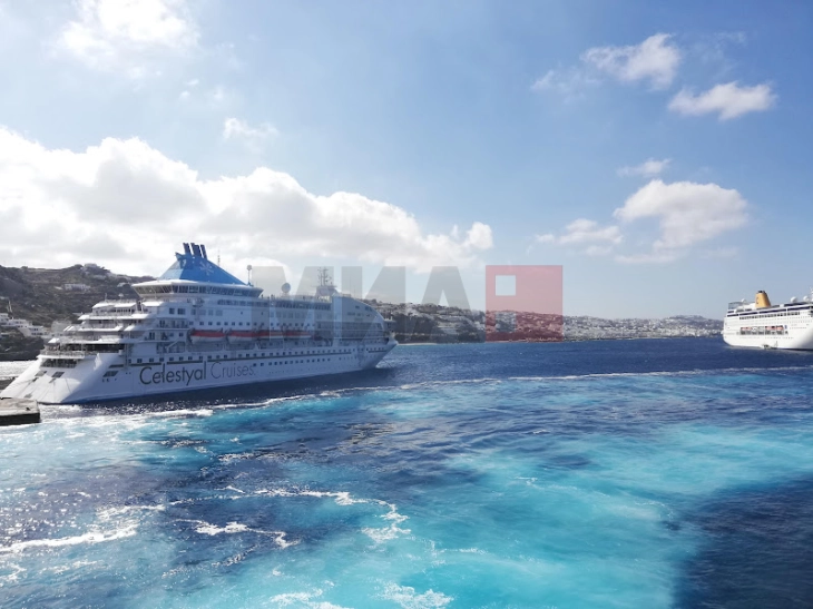 Стапува во сила новата такса за крузери во Грција