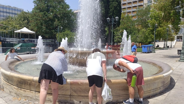 Грција се подготвува за нов силен топлотен бран со температури од над 40 степени Целзиусови