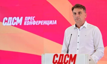 Манасков: Јаневска продолжува со хаосот во образованието, сега ќе затворала и училишта