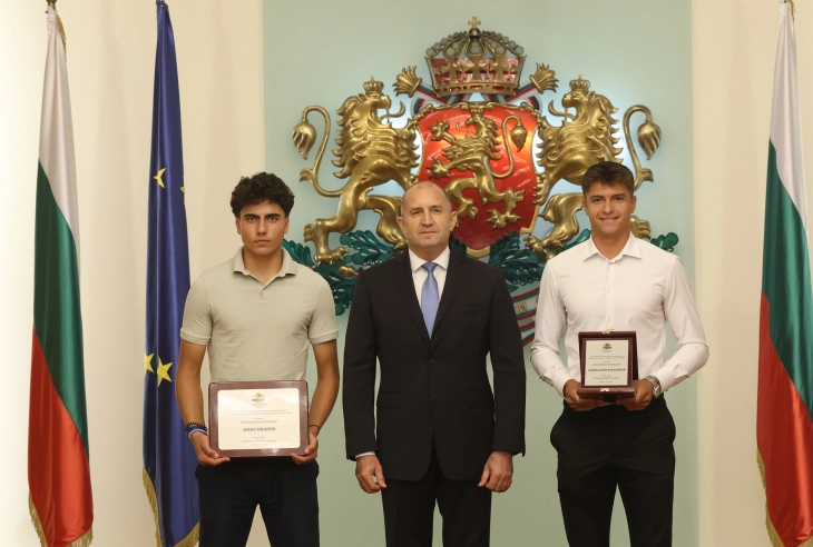 Румен Радев: 2025 година е исполнета со извонредни достигнувања на нашите млади спортски надежи