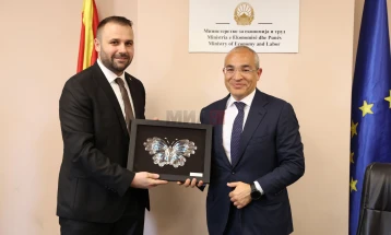 Durmishi-Xhabarov: Po i hapim dyert për një lidhje më të fortë ekonomike me Azerbajxhanin