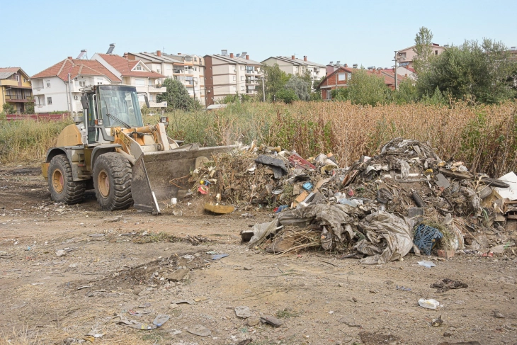 Во Струмица се чистат дивите депонии, истите се „отвораат“ за неколку денови