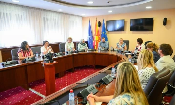 Komisioni për mundësi të barabarta të grave dhe burrave mbajti takim pune me përfaqësuesin e Misionit të OSBE-së në Shkup