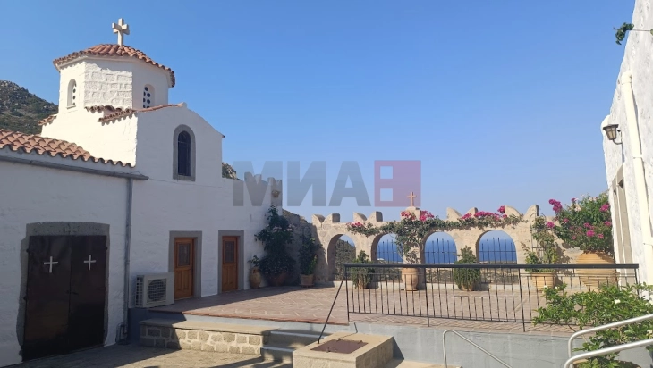 ЕКСКЛУЗИВНО - МИА на Патмос: Женските манастири на островот, чудотворната икона на Пресвета Богородица и карпата на аскетите (втор дел)