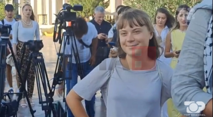 Greta Thunberg në Tiranë në protestë në mbështetje të Palestinës