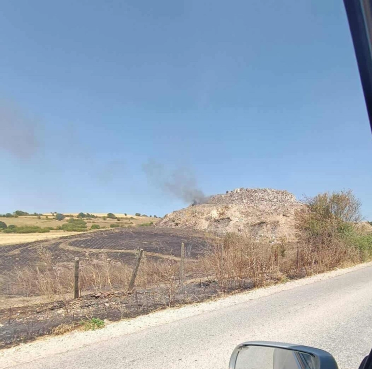 Изгаснат пожарот на депонијата „Краста“ во кумановско