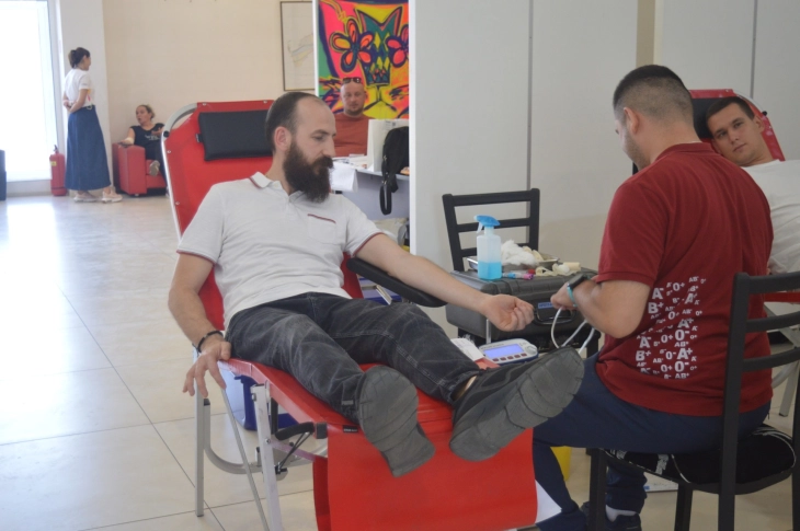 Собрани околу 30 крвни единици на крводарителска акција во Општина Илинден