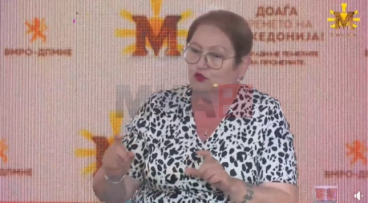 Janevska: Lëndët e historisë dhe gjeografisë janë kthyer, tekstet shkollore janë botuar dhe pagat e mësimdhënësve janë rritur