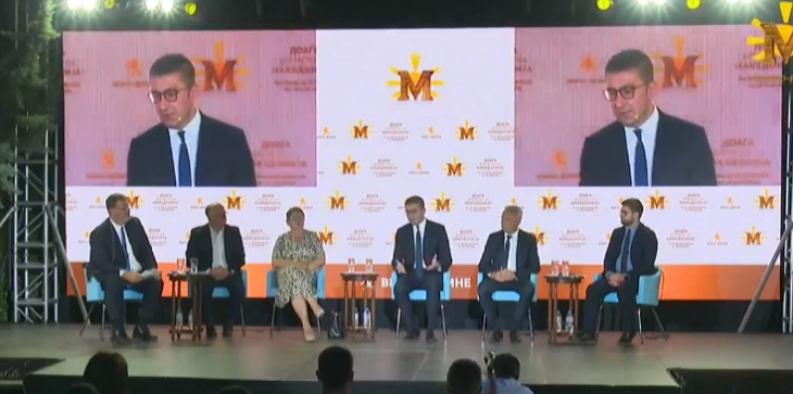 МИЦКОСКИ: Имаме безидејна опозиција, СДСМ се сведе да биде застапник на одредени бугарски интереси и да е нивна продолжена рака