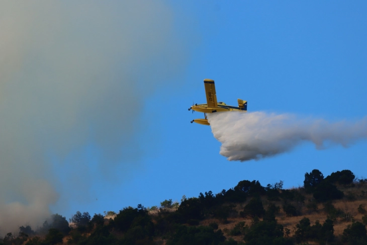 Активни седум пожари - гори нискостеблеста шума, ниска вегетација, стрништа