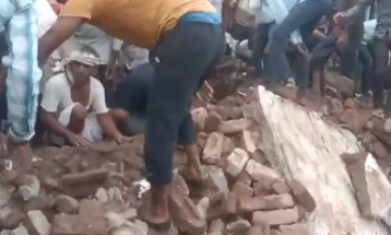 Të paktën katër fëmijë humbën jetën nga shembja e çatisë në një shkollë në Indi, Modi shpreh ngushëllime