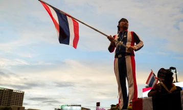 Thailand and Cambodia to hold talks as US pushes for ceasefire