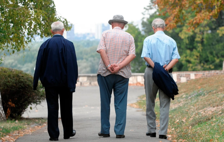 Фондот за пензиско воведува СМС известувања за подигнување решенија за пензија