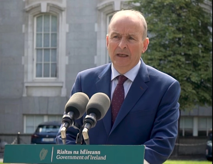 Ирскиот премиер вели дека договорот меѓу ЕУ и САД спречува штетна трговска војна