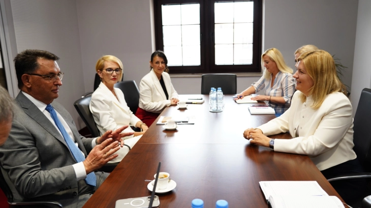 Takim Bozhinovska-Sllaveski: Prioritet stabiliteti financiar dhe energjetik