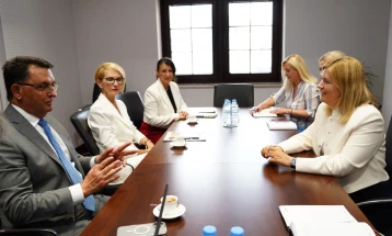 Takim Bozhinovska-Sllaveski: Prioritet stabiliteti financiar dhe energjetik