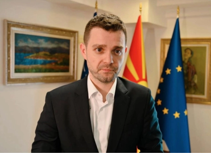 Муцунски: Генерален конзулат во Корча - затоа што грижата за Македонците во Албанија се мери со дела