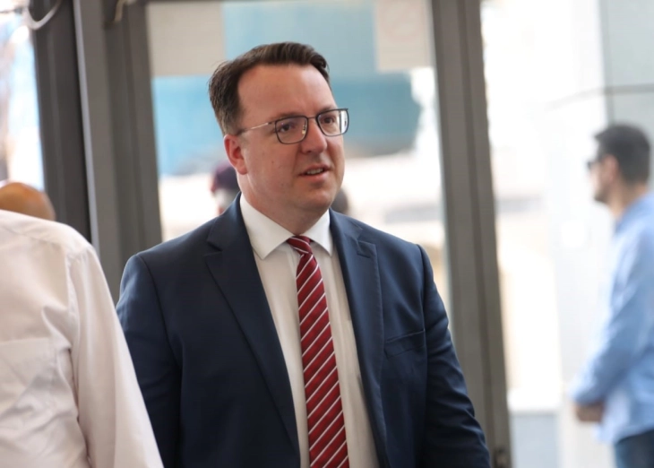 Николоски: Раст на туризмот, новите 11 авиолинии веќе го даваат својот ефект