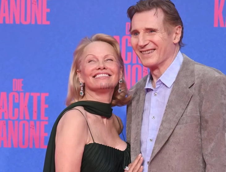 „Пипл“:  Памела Андерсон и Лијам Нисон, наводно, се во романтична врска